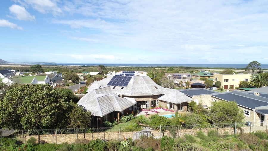 3 Bedroom Property for Sale in Heuningkloof Western Cape